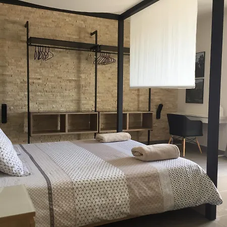 Casa Leon Bed & Breakfast Bolulla